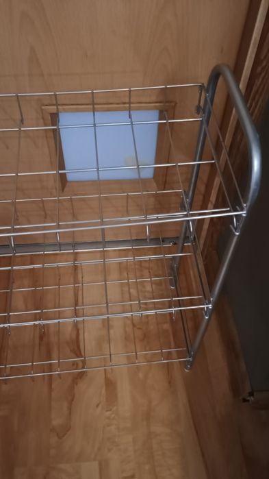 Szafka  na buty w bardzo dobrym stanie