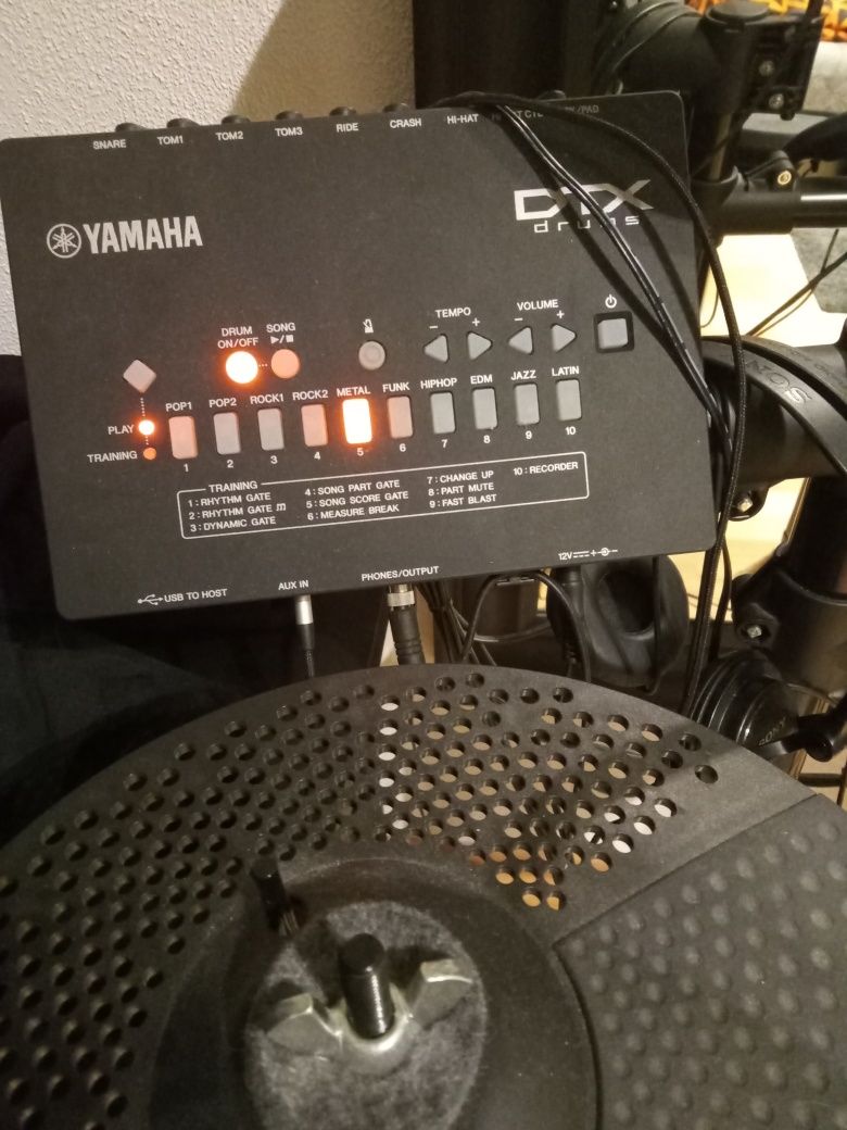 Perkusja Yamaha 402K DTX drums