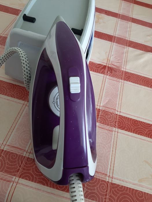 Ferro de engomemar com caldeira