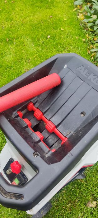 Подрібнювач гілок AL-KO