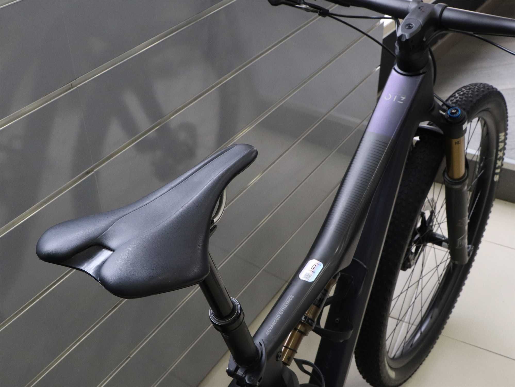 Bicicleta ORBEA Oiz M-Pro (S)