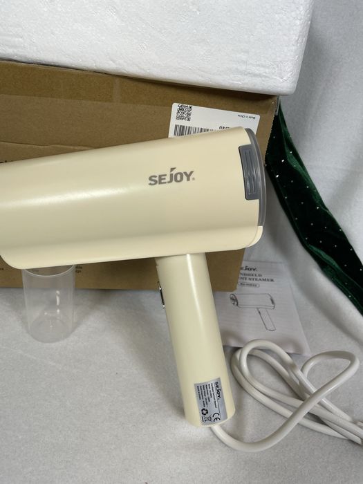 Nowa parownica do ubran Sejoy