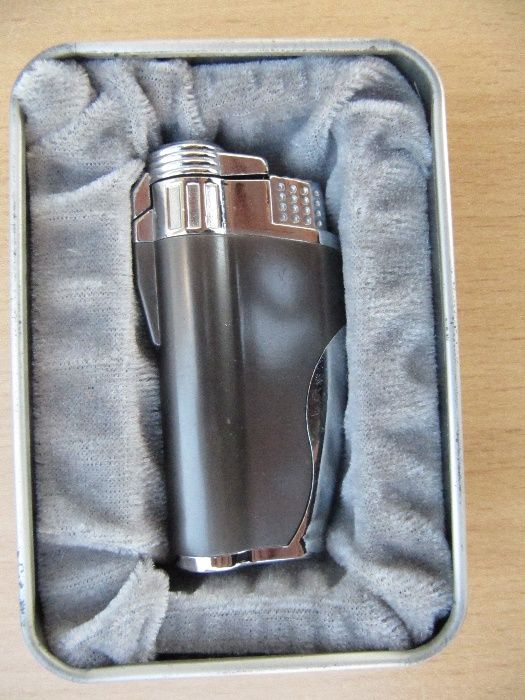 Зажигалка в подарочной коробке, газовая, говорящая, новая