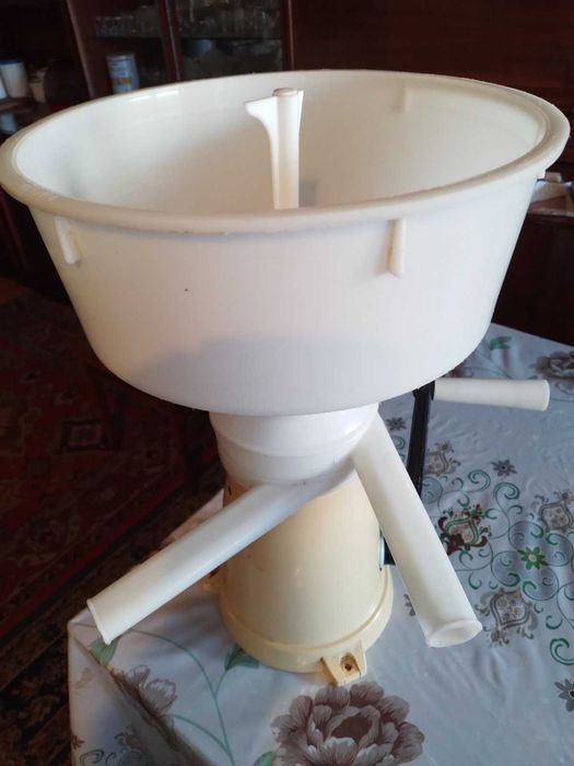 Сепаратор ручний