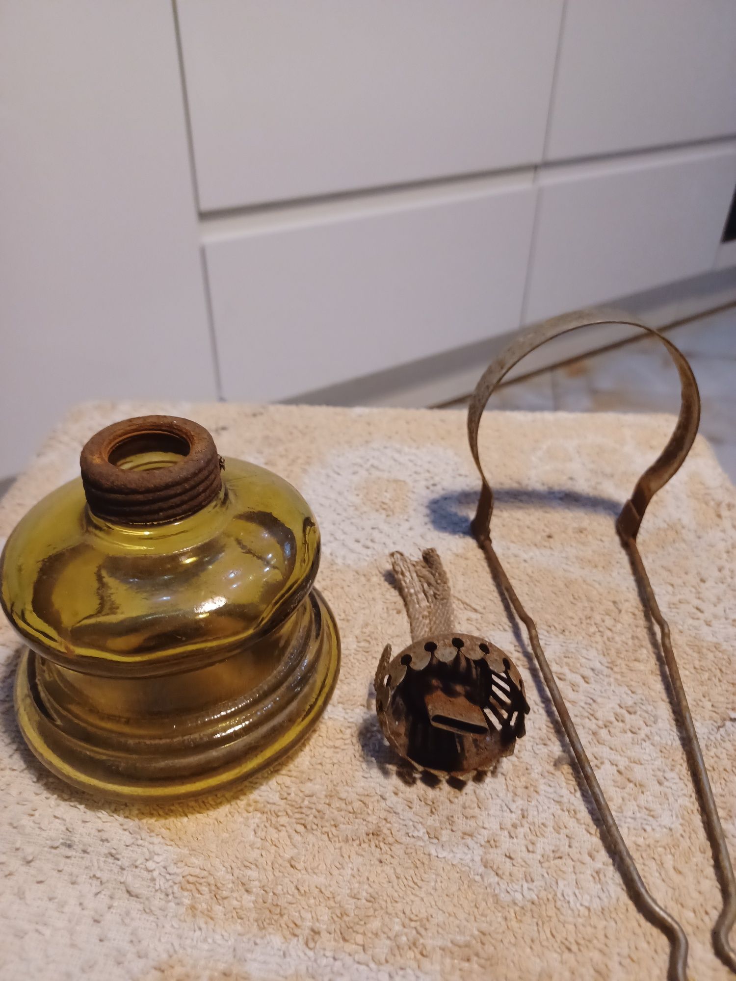 Stara lampa naftowa