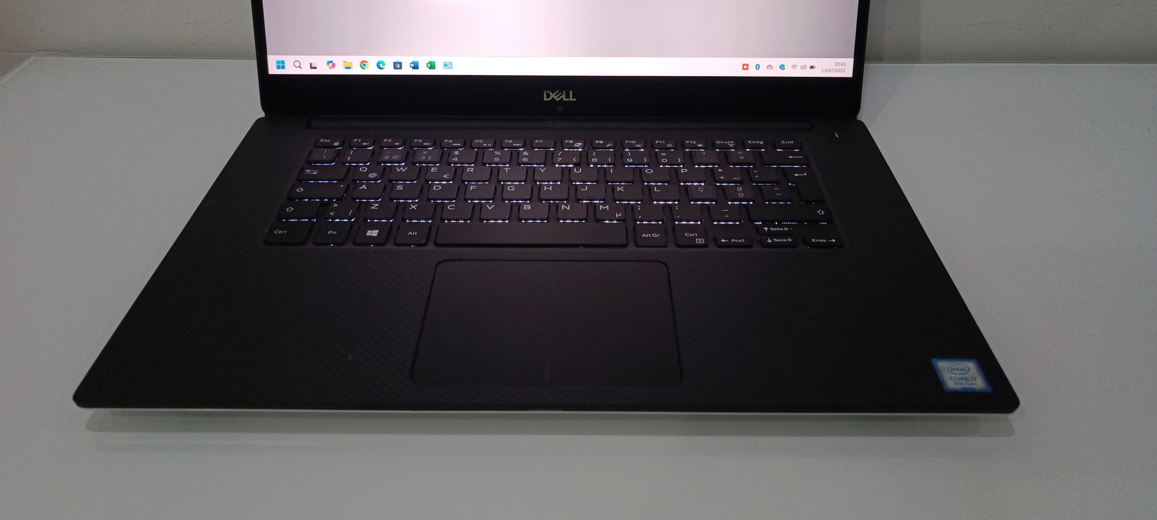 Dell Precision 15 5530/Ecrã 15.6 4K Touch/NVIDIA 4GB/i7/NVME/32GB RAM