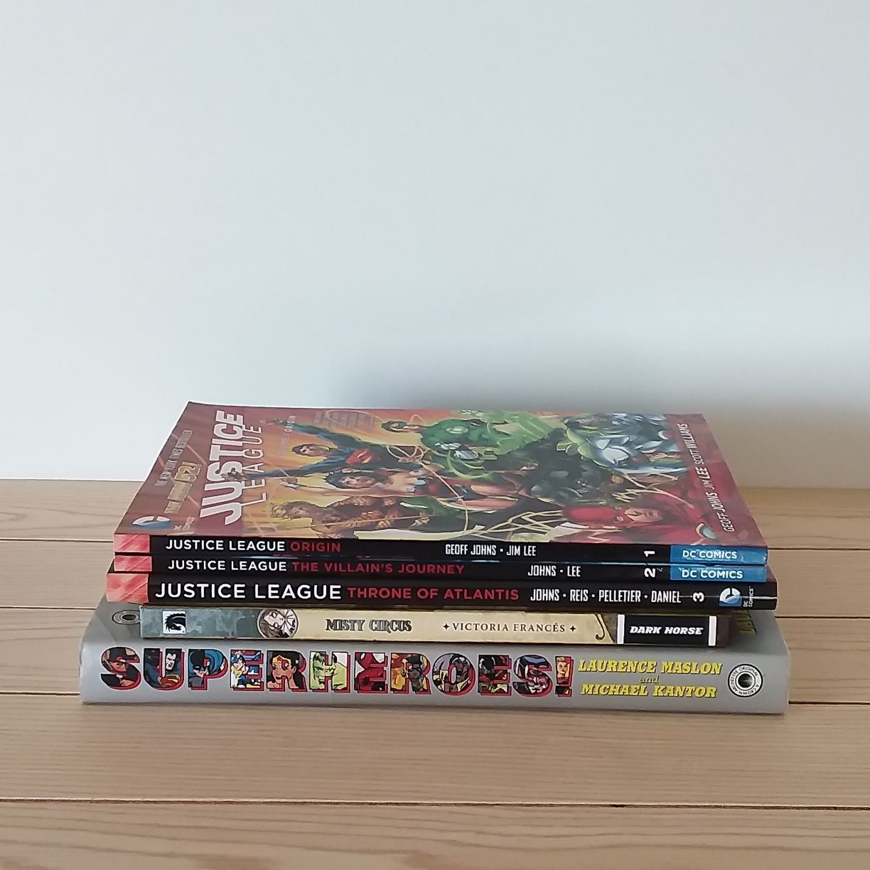 Livros de Banda Desenhada, Justice League, Misty - Vendo à unidade