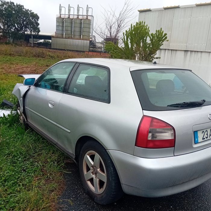Audi A3 1.9 130 cv ano 2000