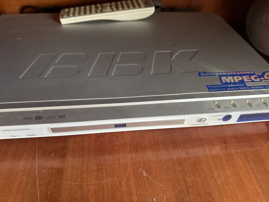 Dvd bbk. Проигрователь видеомагнитофон дисковый видик
