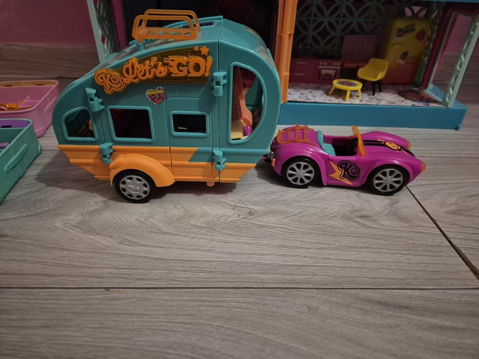 Kookyloos domek auto kamper lalki walizki