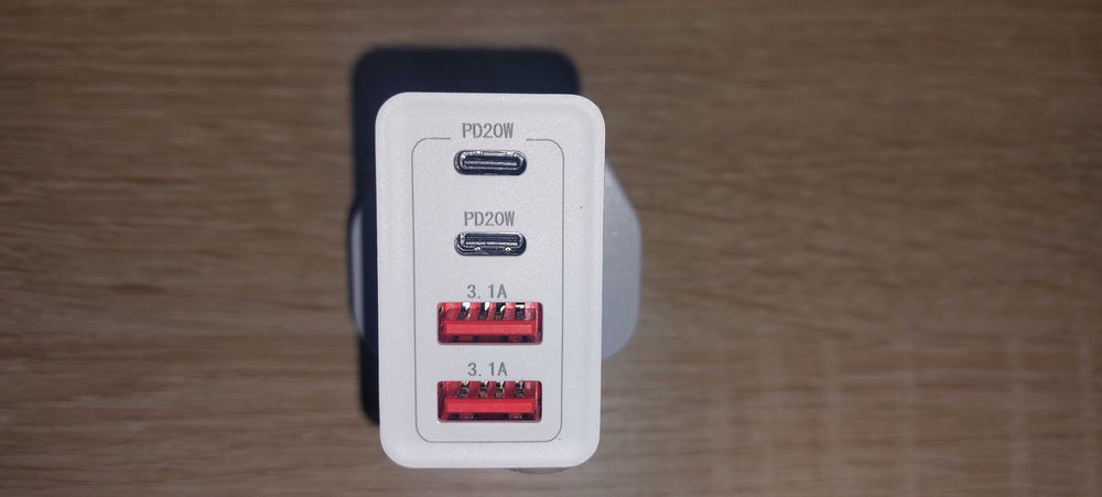 Szybka uniwersalna Ładowarka SIECIOWA 55W PD+QC 3.0 USB x3 + USB-C x3