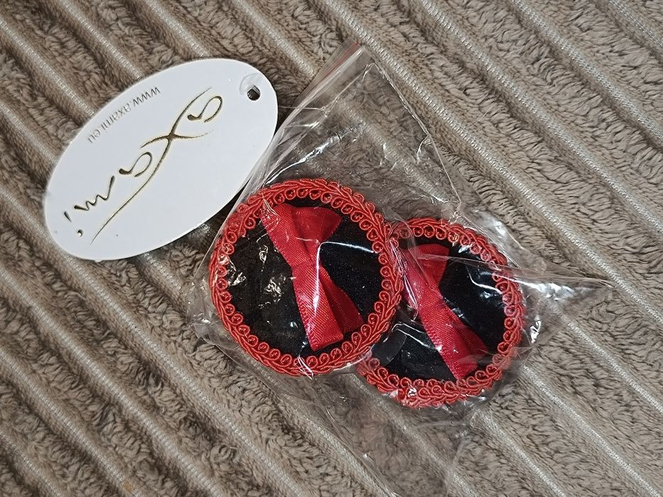 Nowe nasutniki Axami Red/Black nakładki na sutki burleska