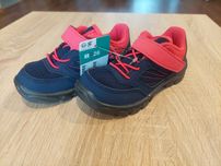 Buty turystyczne dla dziecka Quechua MH100 niskie, r.26 (faktyczny 24)