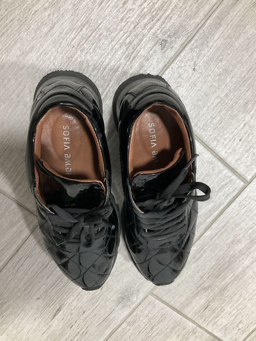 Кроссовки  лакированные  Sofia Baldi Италия