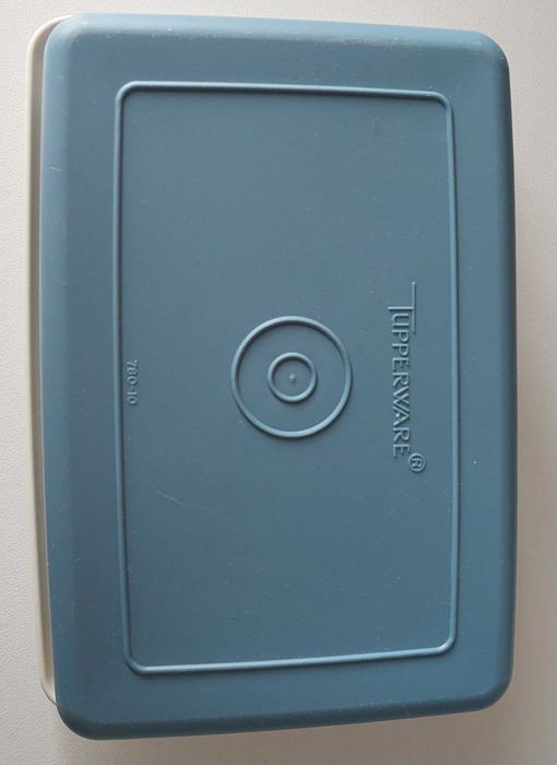 Manteigueira da Tupperware