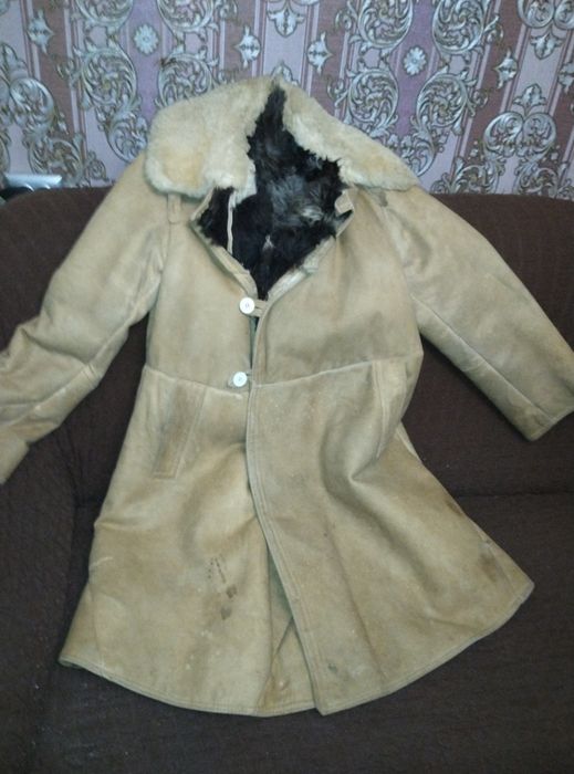 Тулуп из овчины .