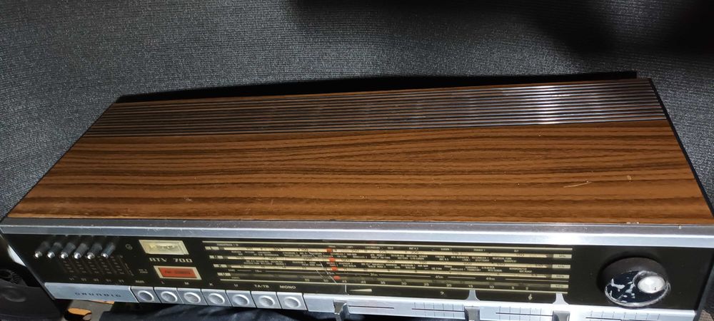 Grundig RTV 700 anos 70