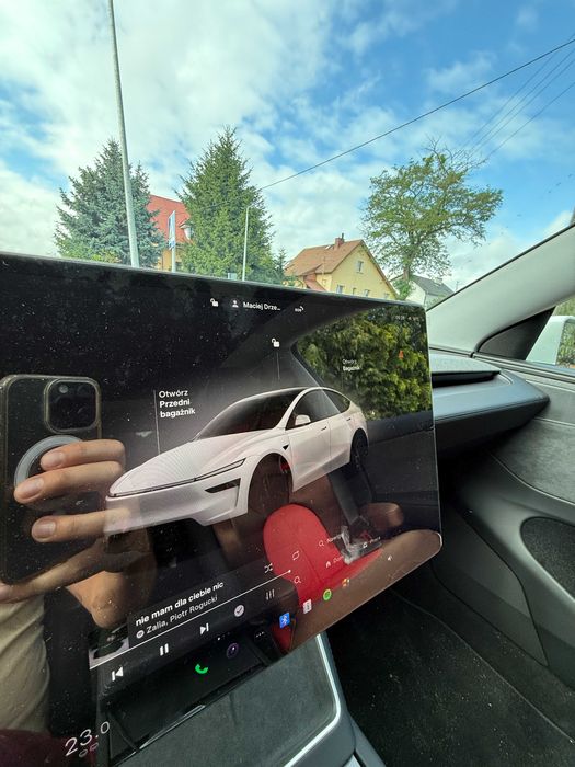 Wynajem nowego samochodu Tesla Model Y Long Range 2025 Juniper AWD