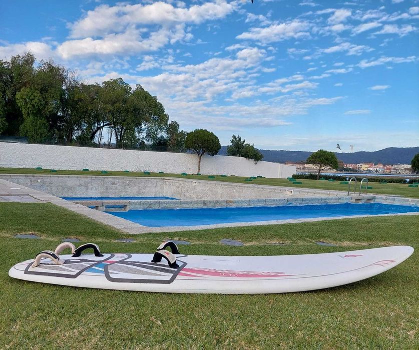 Prancha de windsurf Fanatic Shark 160 L