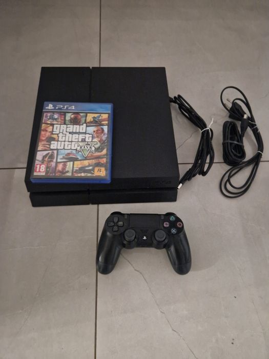 Playstation 4 500gb + Pad Gta V ps4 Okablowanie ZESTAW