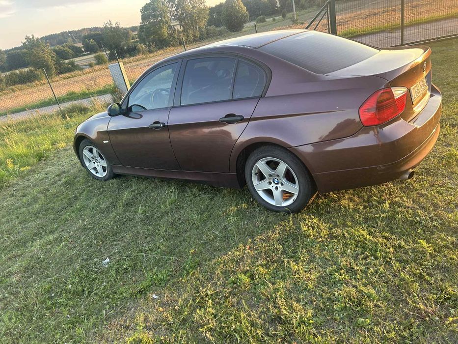 Bmw e90 318i samochód sprawny