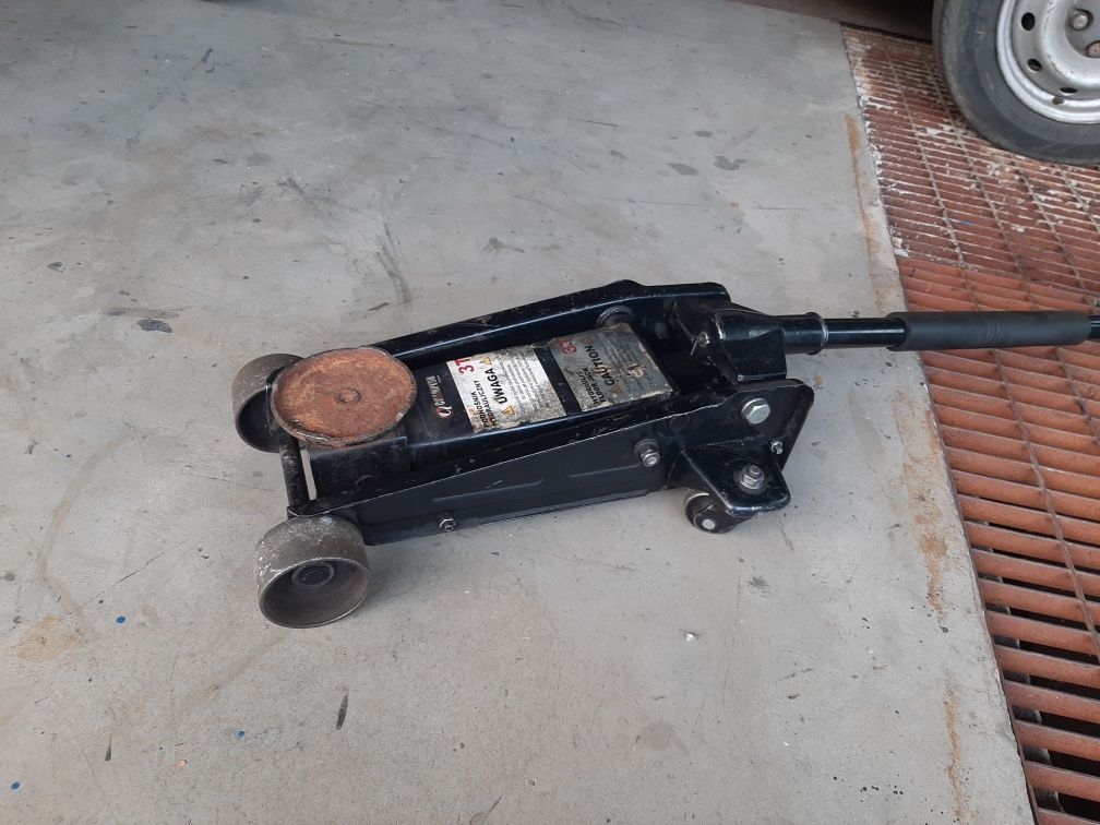 Podnośnik hydrauliczny zaba 3t lewarek