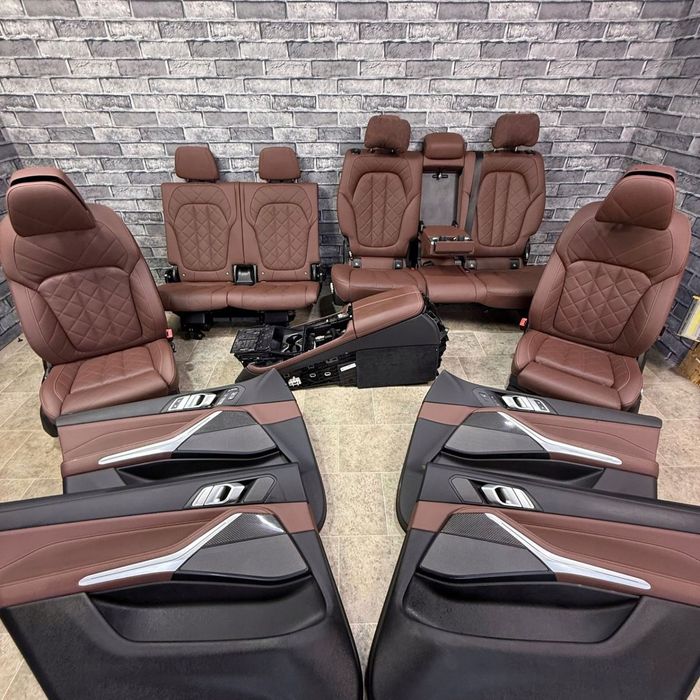 BMW X7 G07 LCI WNĘTRZE FOTELE KANAPA 3 RZĘDY BOCZKI CARBON MASAŻ WENTYLACJA