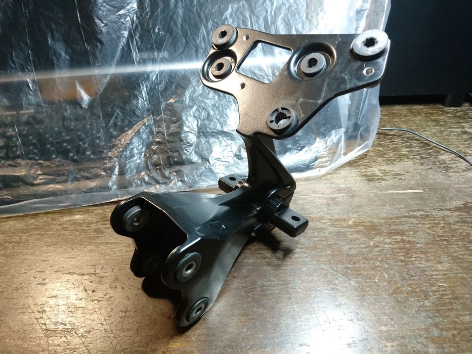 Triumph street triple 675 2012 выхлоп, фары, паук