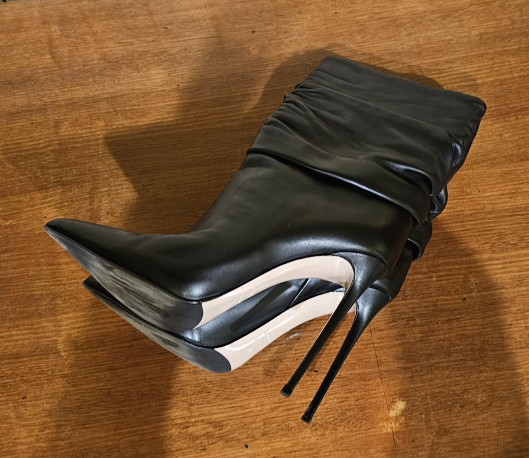 Le silla botki skóra 40 12cm