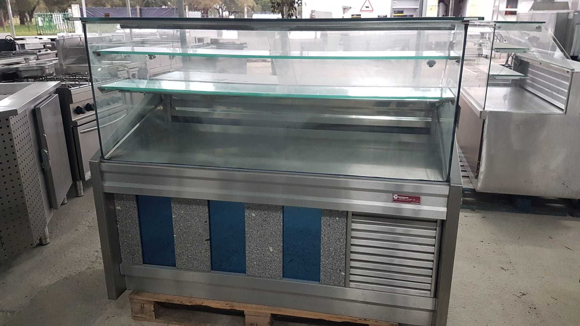 Vitrine refrigerada