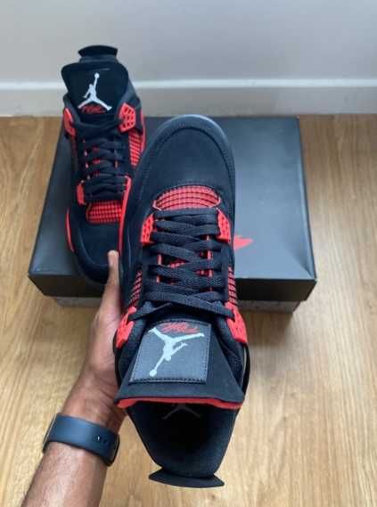 Jordan 4 Retro Red Thunder R.43