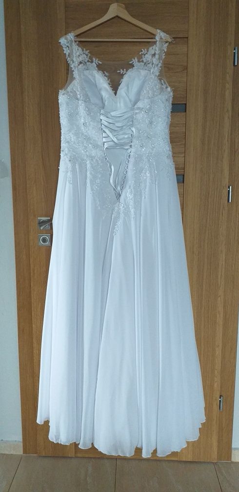 Suknia ślubna Evita L-XL