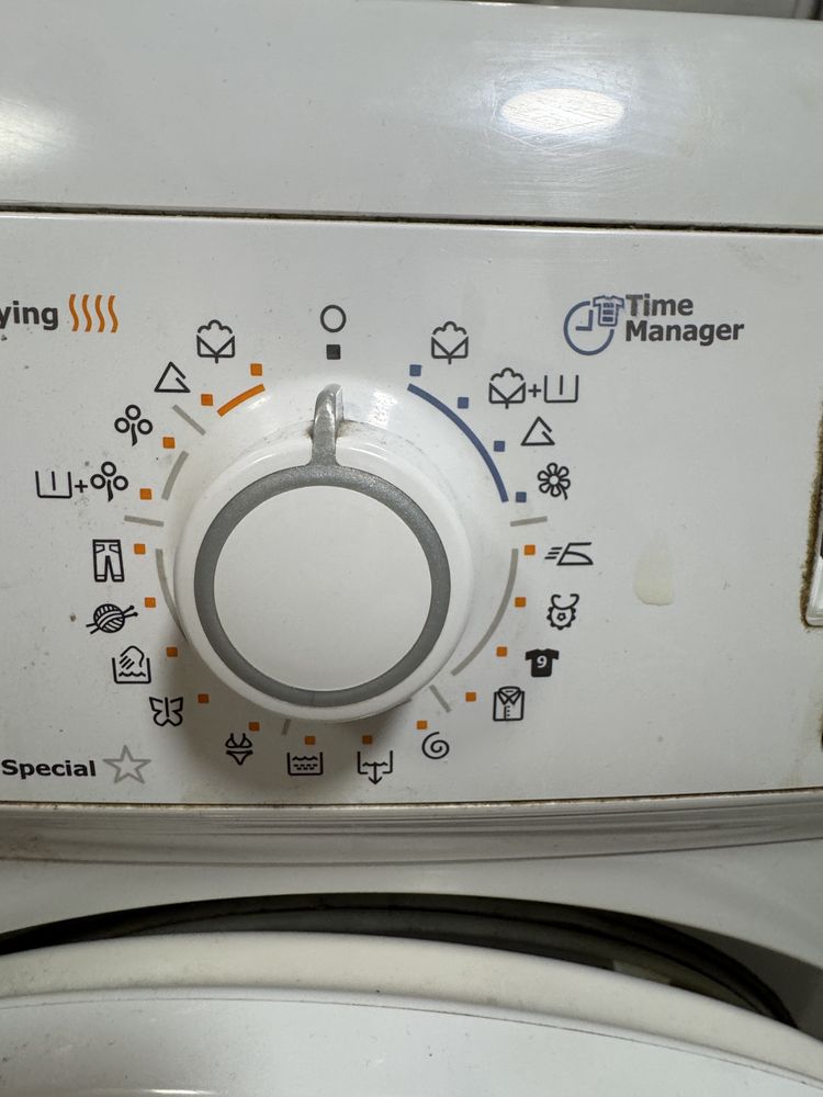 Пральна машина із сушаркою ELECTROLUX EWW 16781 W