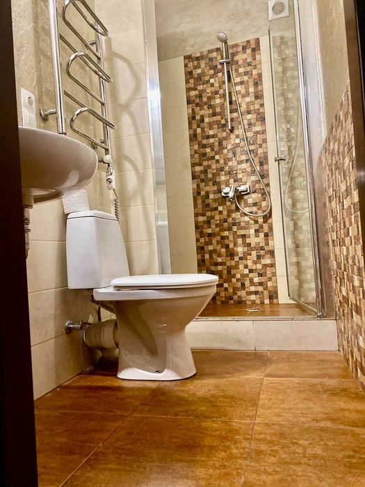 Квартира подобово центр   10 хв до ж д вокзалу Звітні документи