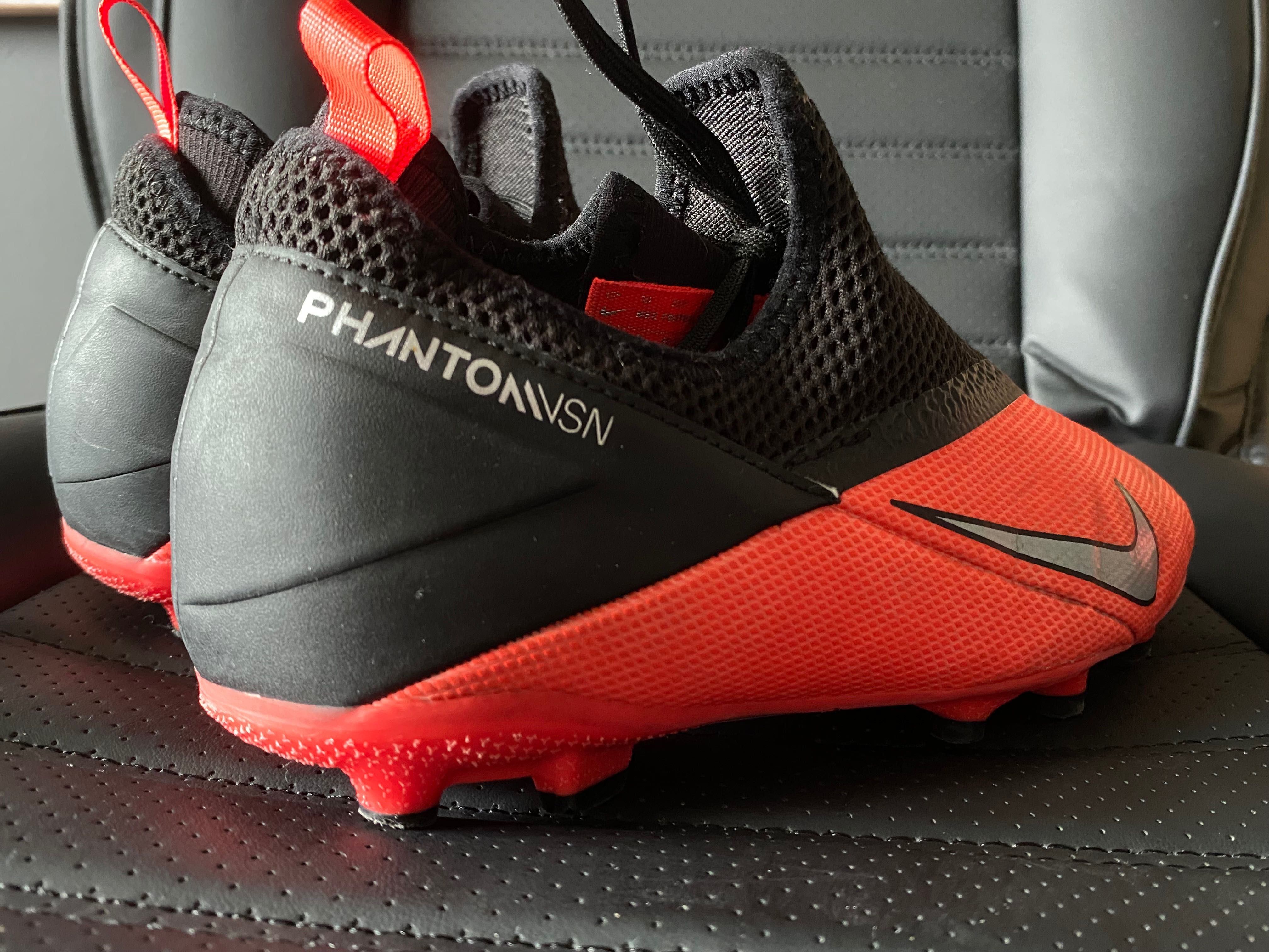 Nike Phantom 36,5 (23,5cm) Buty piłkarskie typu Korki