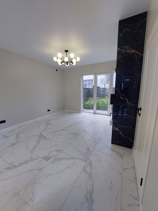 Готовий таунхаус площа 60м2 у центрі Білогородки