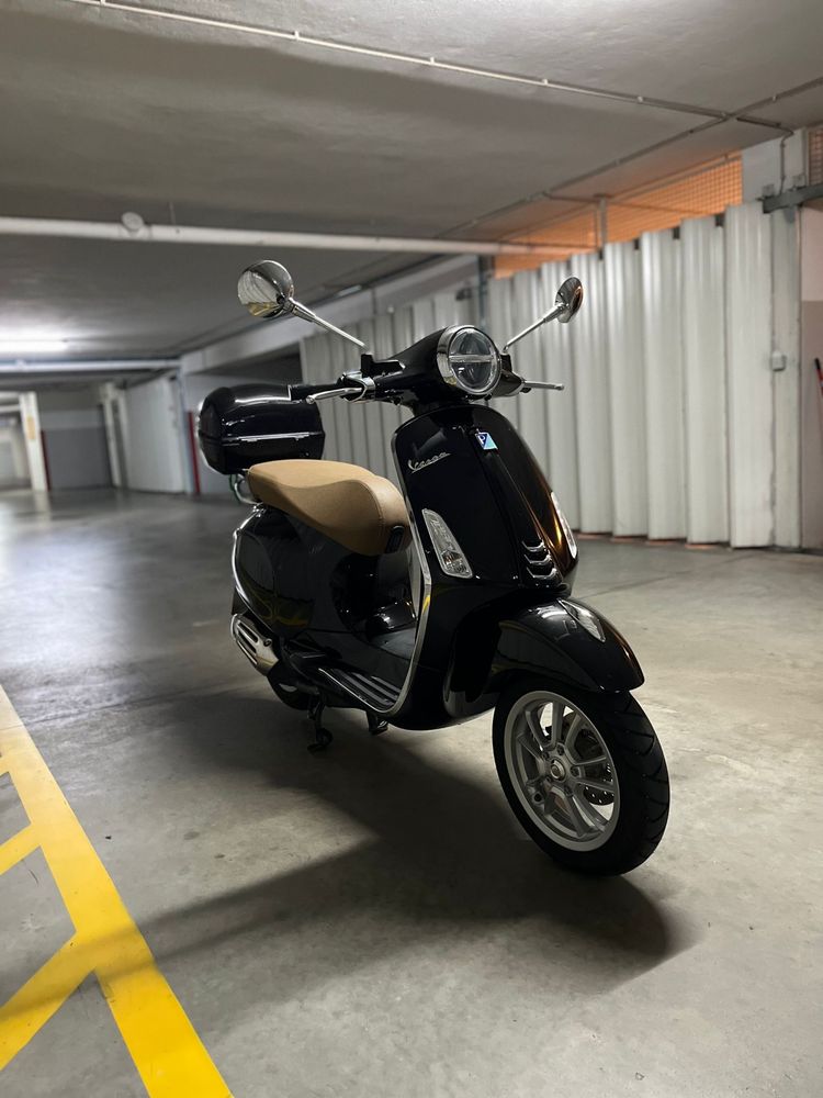 Vespa Primavera 125