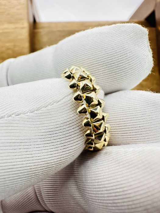 Золотое кольцо cartier 585