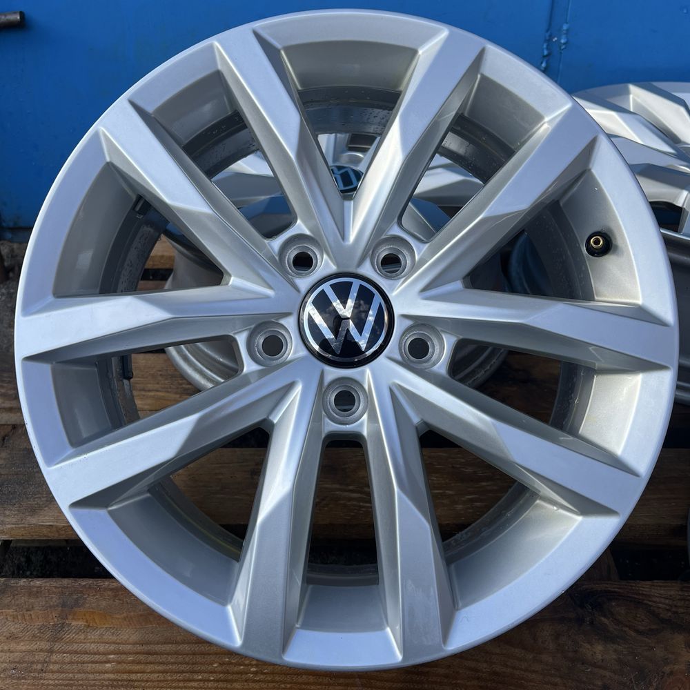 5x112 r16 диски оригінал vw  Golf, Passat, Caddy, jeta  стан нових !!