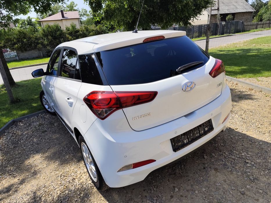 Hyindai i20 1.2 16v /Led/grzane fotele/sprowadzony/Alum
