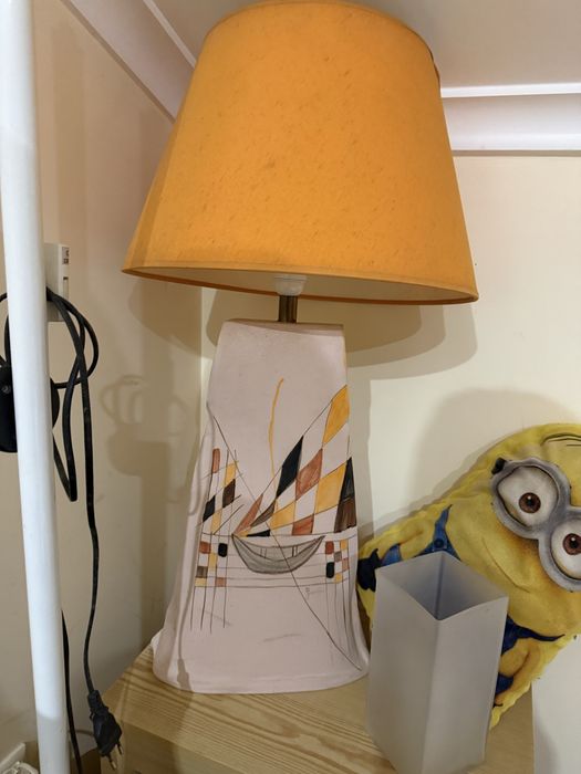 Candeeiro decorativo em barro