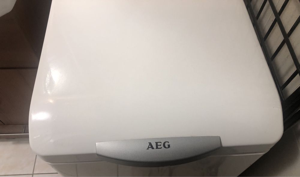 Pralka AEG wsad z góry uszkodzona