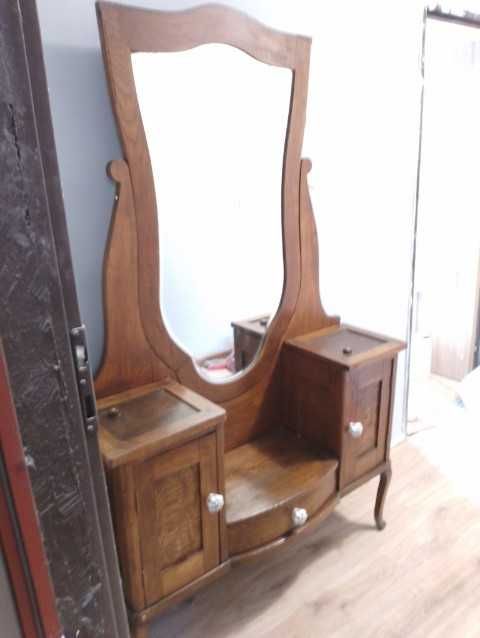 Toaletka antyk piękna