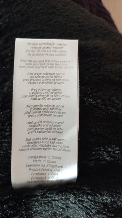 Kamizelka z futerkiem marki okay