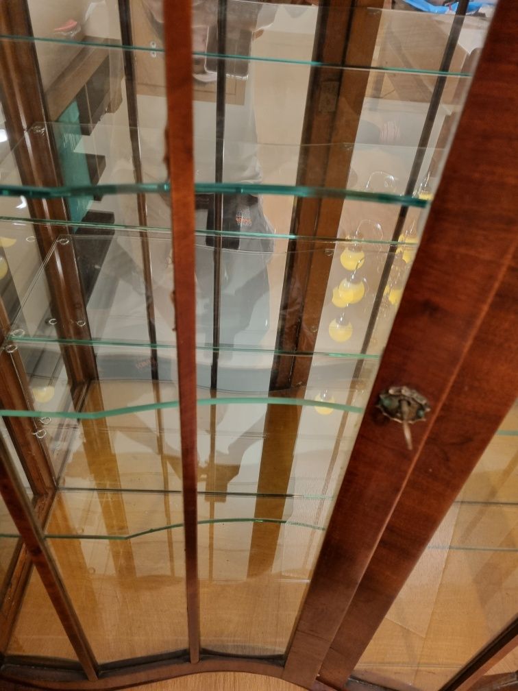 Móvel VINTAGE vitrine com parteleiras de vidro