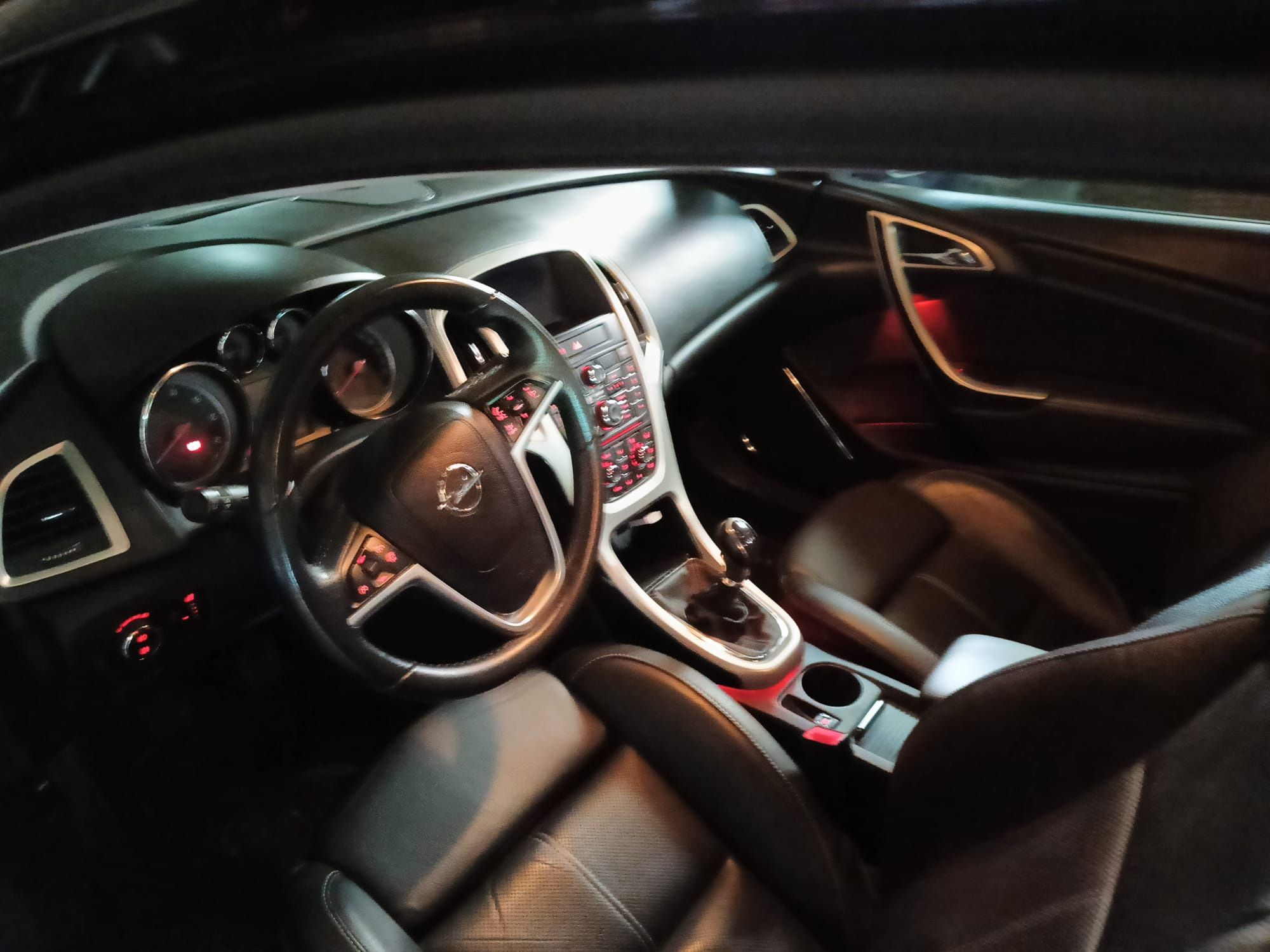 Opel Astra J GTC 2.0 diesel