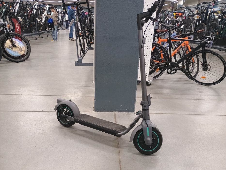 Hulajnoga elektryczna Btwin Decathlon
