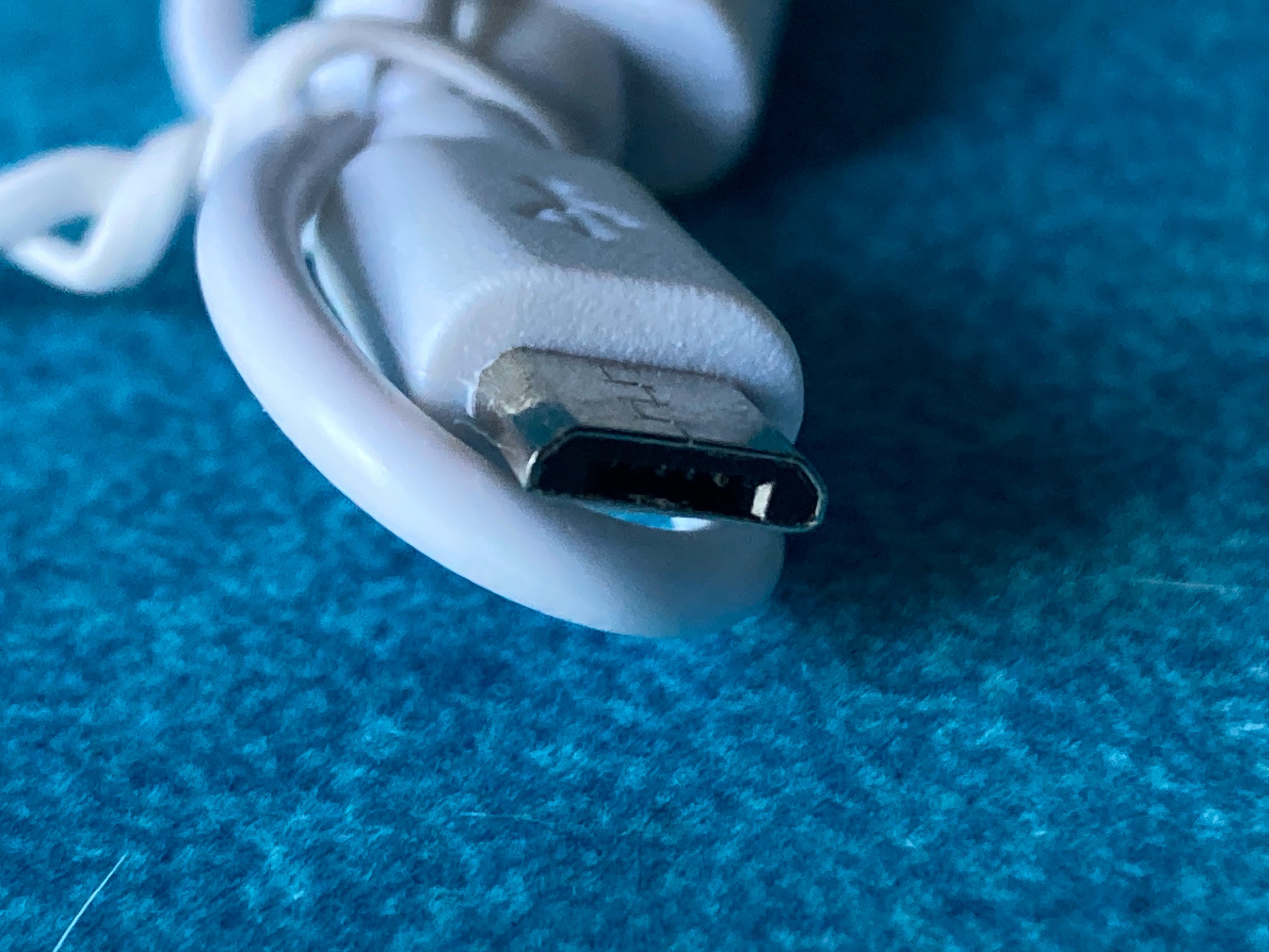 Kabelek USB-A do micro USB około 18cm biały