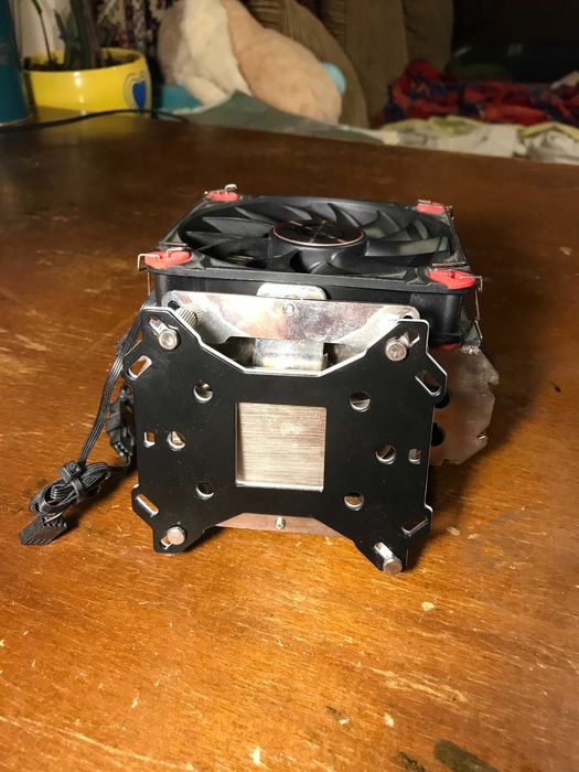 Кулер для процесора MSI Core Frozr L