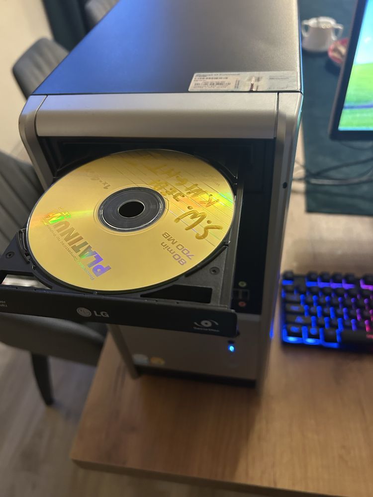Komputer stacjonarny Intel Celeron